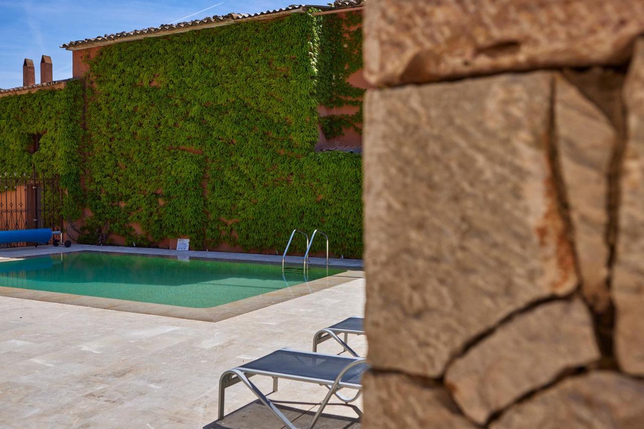 Ca' N Beia Suites - Adults Only Alaro Luaran gambar