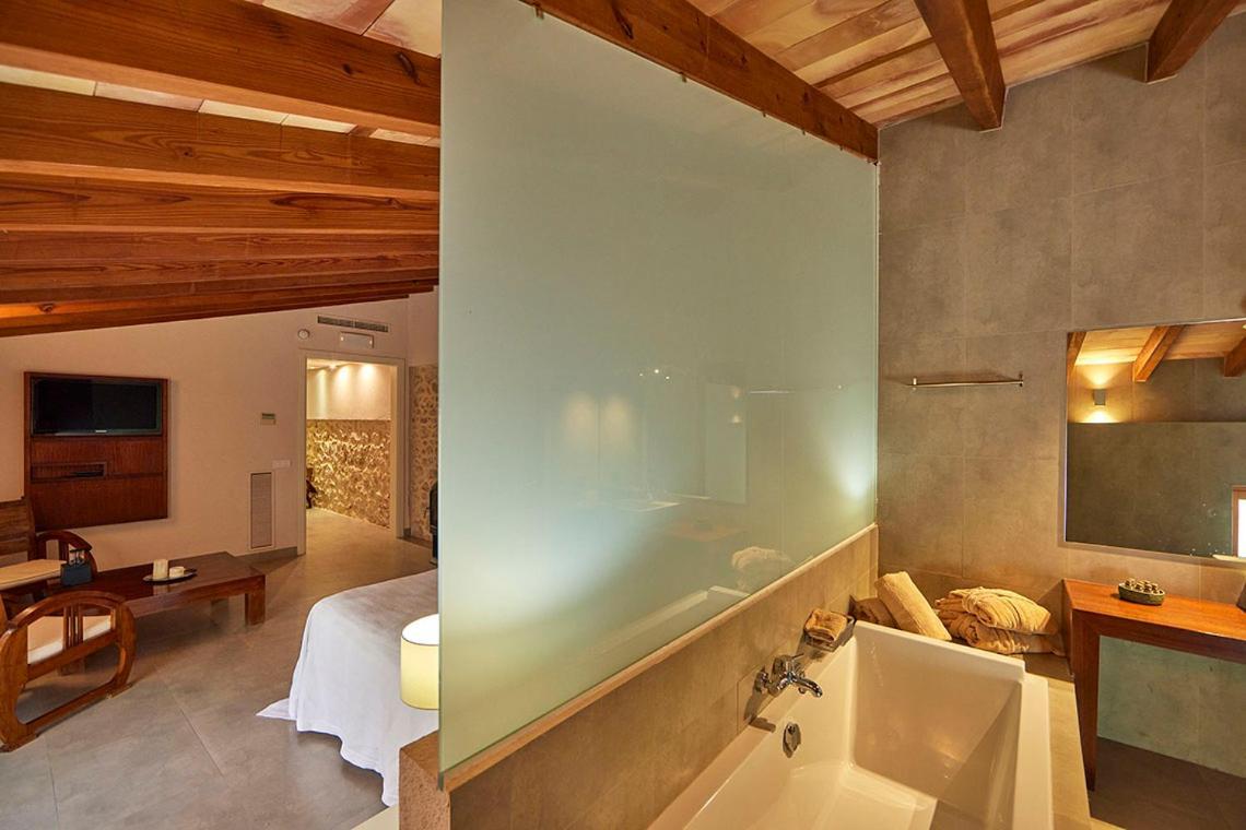 Ca' N Beia Suites - Adults Only Alaro Luaran gambar